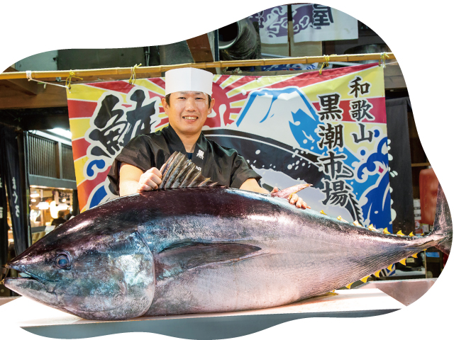  生マグロ解体を間近で見学＆手巻き寿司づくりとBBQ