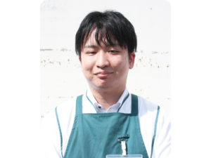 惣菜部 部長 阪本 将理さん